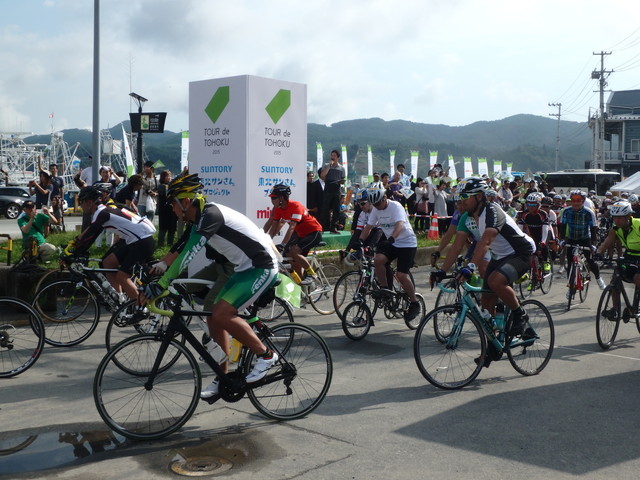 ツール・ド・東北2015／それぞれの思いとともに石巻を目指す出場者たち