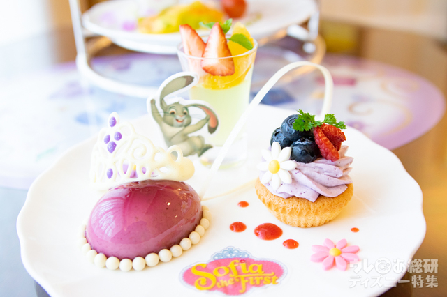 「ちいさなプリンセス ソフィア」スペシャルメニュー〜ちいさなプリンセスのあなたへ〜 4,500円｜東京ディズニーランドホテル「ちいさなプリンセス ソフィア」スペシャルルーム