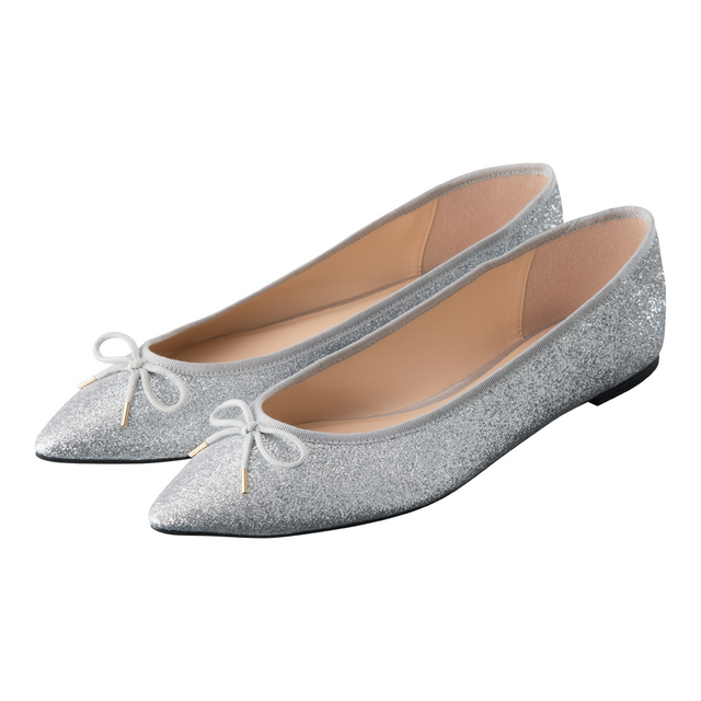 GU（ジーユー）『ポインテッドバレエシューズ』