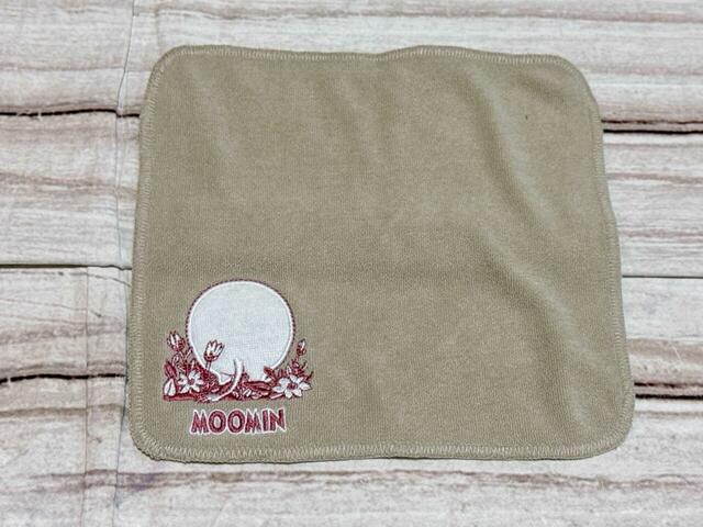 一般的なハンドタオルより少し小さめサイズ。(約)縦19.5×横20cm。【ムーミン付録】