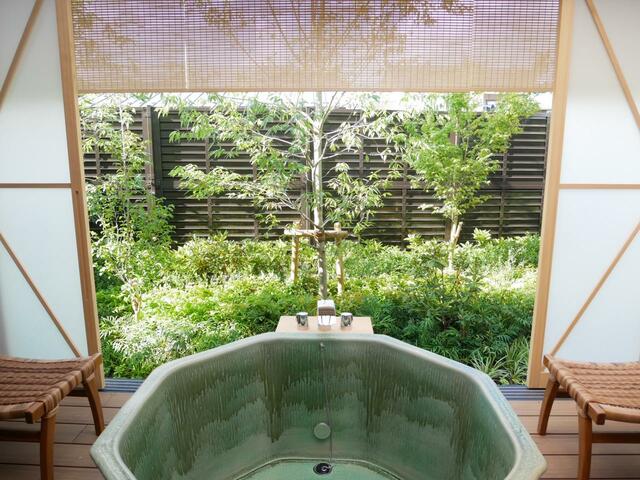 AWAUMI 富士河口湖リゾート・スイートヴィラ天然温泉風呂