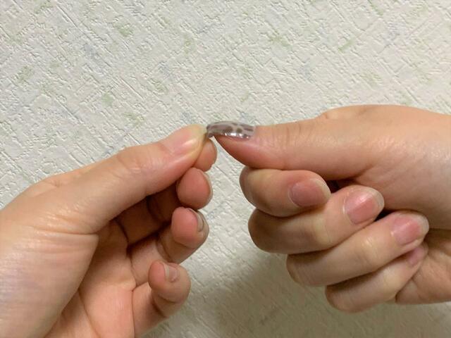 【ワッツ（Watts）】「ジェルネイルシール LADY／C」薄手なので巻きやすい