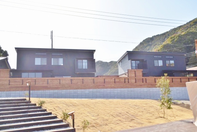 ドームテントから見たヴィラ