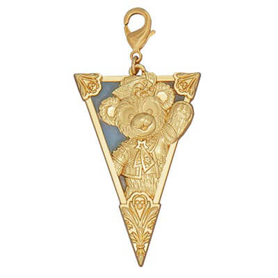 チャーム 900円｜モーメンツゴーラウンド｜東京ディズニーリゾート40周年“ドリームゴーラウンド”スペシャルグッズ｜販売店舗：東京ディズニーランド「プラネットM」、東京ディズニーシー「ベッラ・ミンニ・コレクション」、東京ディズニーリゾート・アプリ（パーク入園者のみ）｜発売日：2023年8月17日（木）