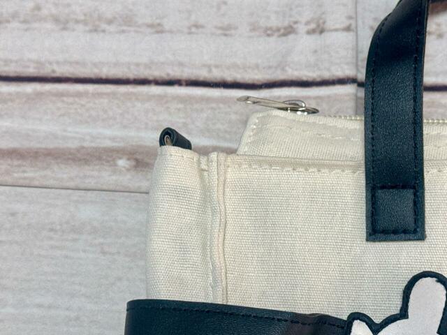 素材は綿とポリエステルの混紡。カラーはあいにゃんさんがこだわったミルクカラー♪