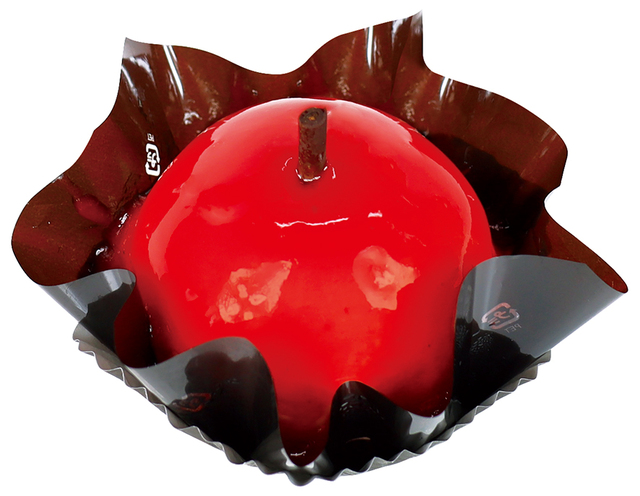 「ハロウィン真っ赤なりんごのケーキ」＜価格：税込540円＞【【不二家のハロウィン】真っ赤なベリーソース入りの“ドクロのムース”にパチパチ弾ける“クロミちゃんケーキ”も登場♪】