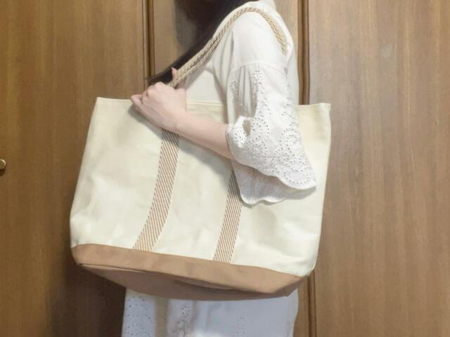 実際に持ってみたサイズ感