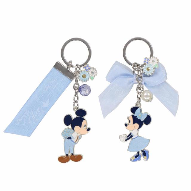 キーチェーンセット|1,700円|(1個あたり)長さ約11cm 2個セット|Disney Blue Ever After