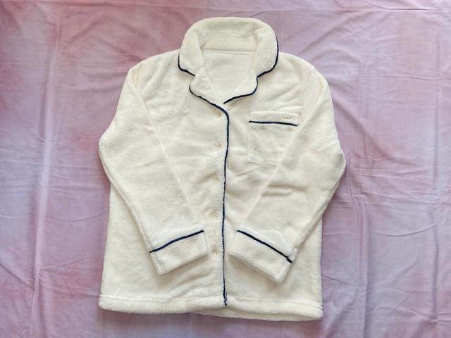 【チュチュアンナ】オフ白にネイビーのパイピングが大人かわいい！