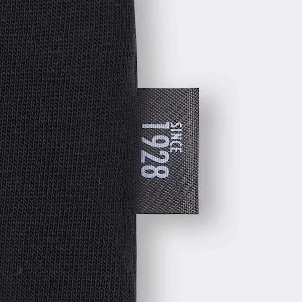 グラフィックT(半袖)Disney +E 990円