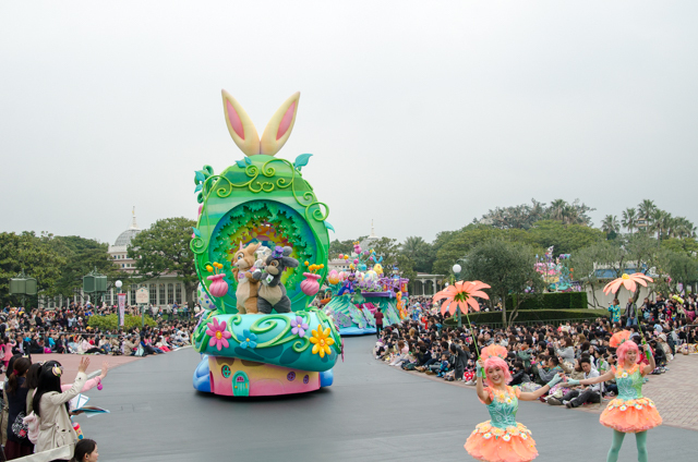 東京ディズニーランド　ディズニー・イースター「ヒッピティ・ホッピティ・スプリングタイム」 ©Disney 