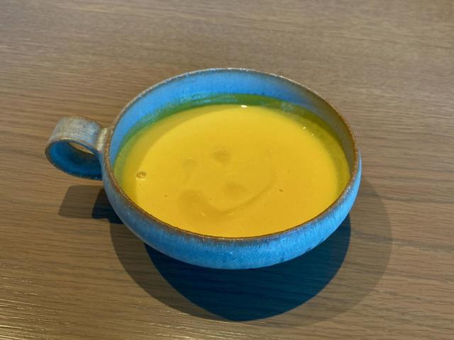 おかわり自由になったにんじんのポタージュ