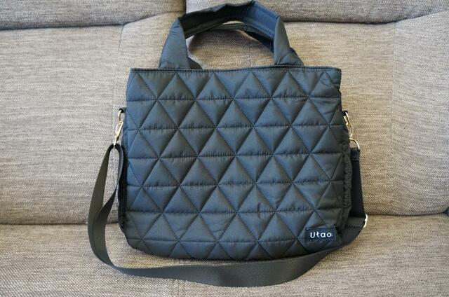 【Utao:（ウタオ）撥水・軽量3層キルティングバッグBOOK produced by Satoko Iida】三角のキルティングがかわいい！