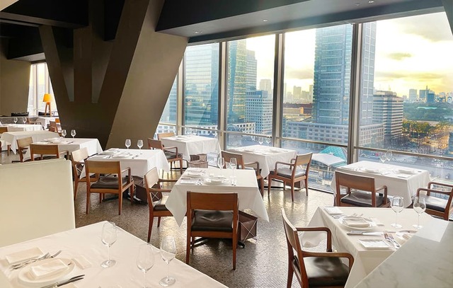 「XEX TOKYO」<期間:2026年2月25日~>【フレッシュ苺&苺スイーツ、本格イタリアンが食べ放題!「XEX」4店舗で贅沢ランチブッフェ順次スタート!】