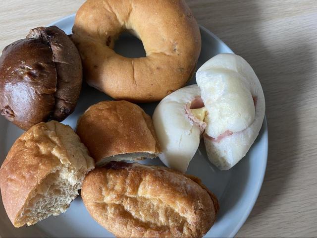 【ローソン 低糖質パン】5種類の低糖質パンをご紹介！！