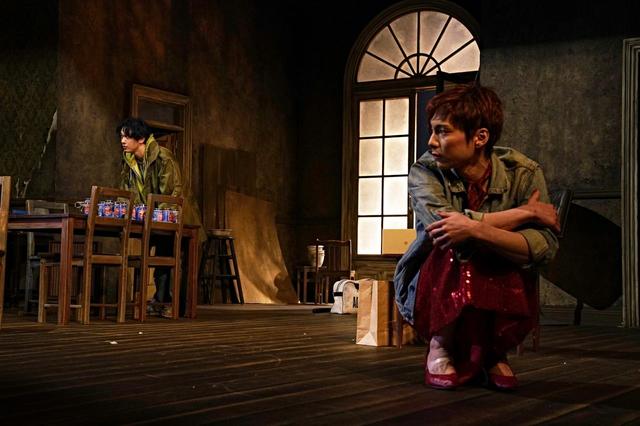 舞台『マーキュリー・ファー Mercury Fur』 撮影:細野晋司