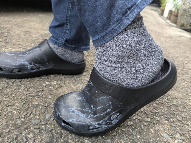 【ワークマン デザインサンダル】歩いているときに脱げにくいのも嬉しいポイント！