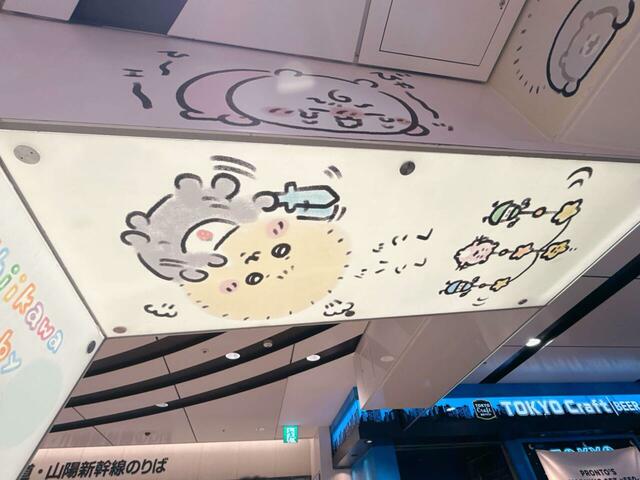 柱の至る面に注目！ベビーでも訓練をするラッコが頼もしいです♪