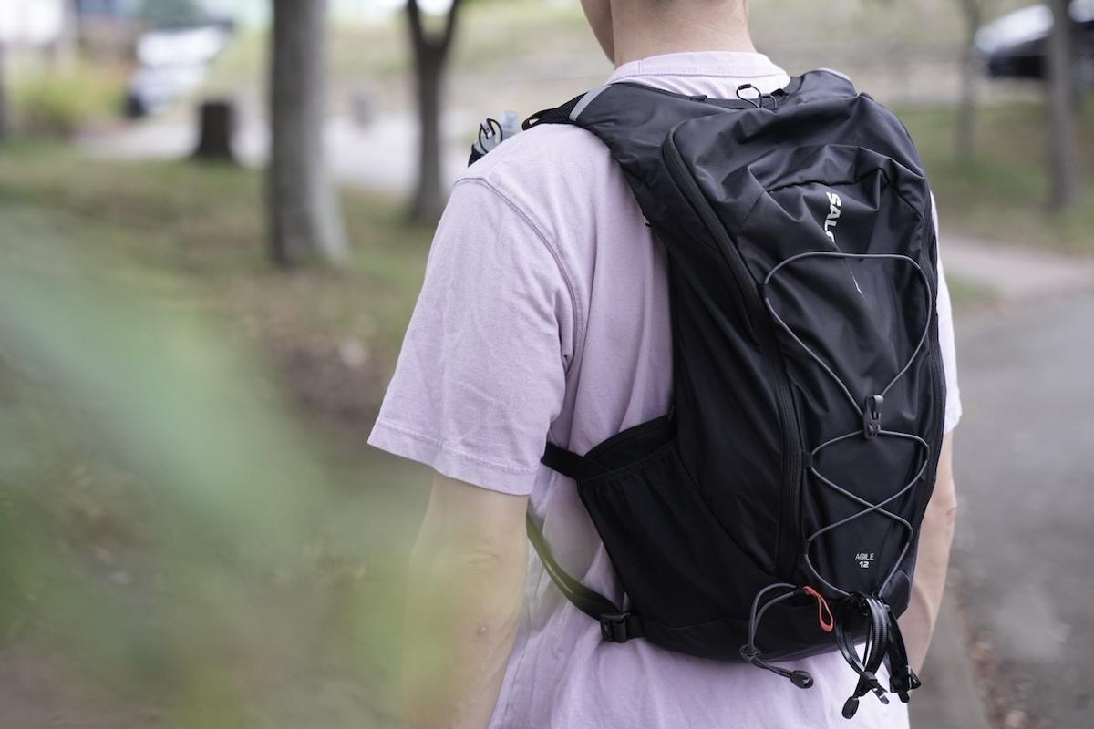 サロモンの「軽量でコンパクトなバックパック」日帰り登山最強説