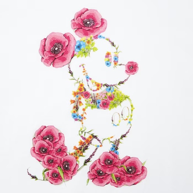 ユニクロ ミッキー スタンズ UT グラフィックTシャツ（半袖・レギュラーフィット）1,500円