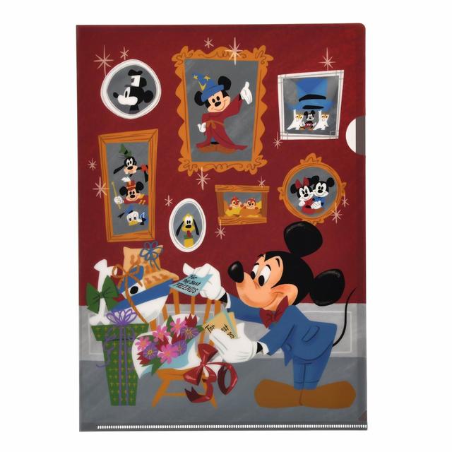 ディズニーキャラクター クリアファイル Disney Store Japan 30th Anniversary 660円