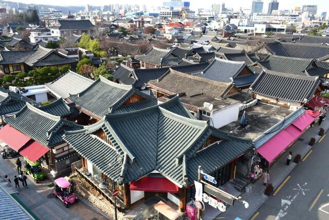 【美食と美酒の都、全州特集 vol.1】カフェ「展望」からは韓屋村の全容が一望できる