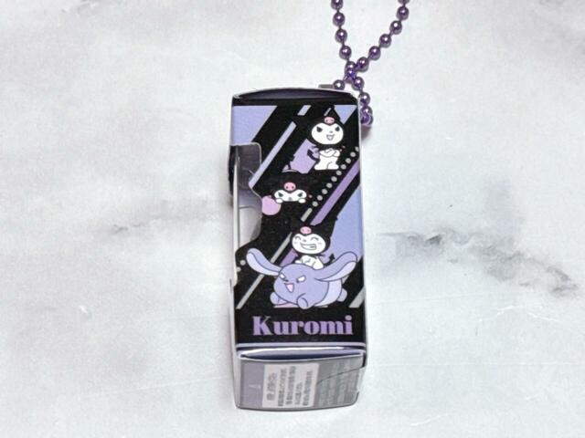 側面にはクロミの仲良しのバクが登場!