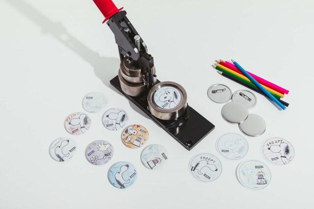 オリジナル缶バッジ作り体験 500円｜スヌーピーミュージアム｜2024年4月26日（金）発売グッズ