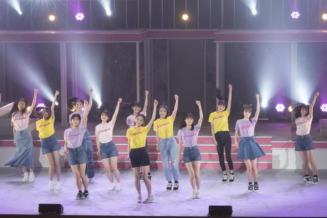 『舞台 Bling Bling By Seventeen』 ⒸSeventeen/集英社 撮影/田﨑嗣朗