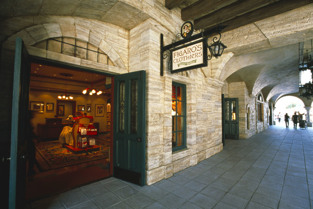 東京ディズニーシー|フィガロズ・クロージアー