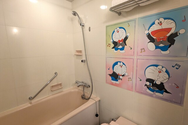 【ロイヤルパークホテル】「映画ドラえもんルーム」浴室