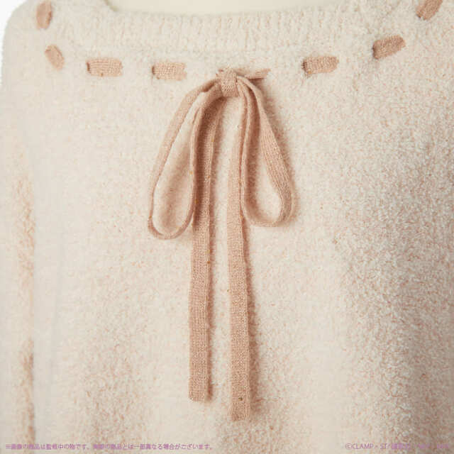 【カードキャプターさくら「さくらのモコモコプルオーバー」】胸元に編み込んだスパンコール入りのキラキラのリボン