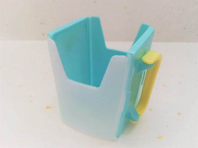 開くとこのような感じに