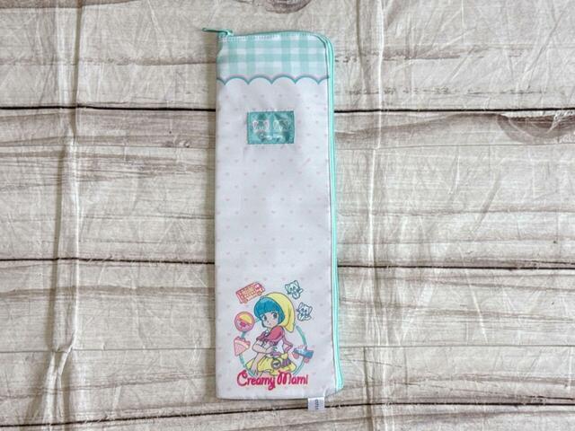 ヘアアイロンケース／税込990円