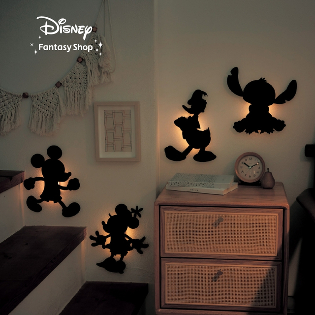 シルエットのウォールライト（選べるキャラクター） ｜￥ 3,590 （税込）