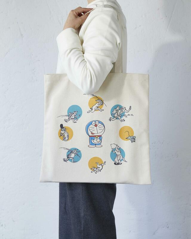 大きいサイズで日常使いもしやすそう【『和樂』4･5月号特別付録　ドラえもん 『鳥獣戯画』BIGトートバッグ】
