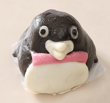 【四国水族館】Olive「ペンギンあんまん」（500円）