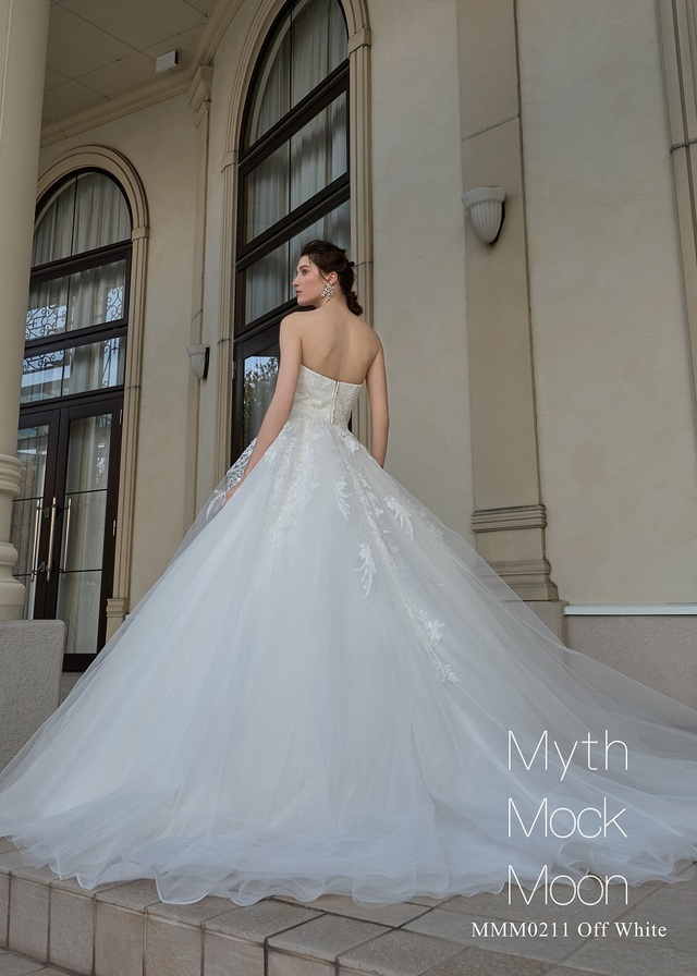 【クラウディア】Myth Mock Moon(ミスモックムーン)新作ウェディングドレス｜MMM0211_OffWhite