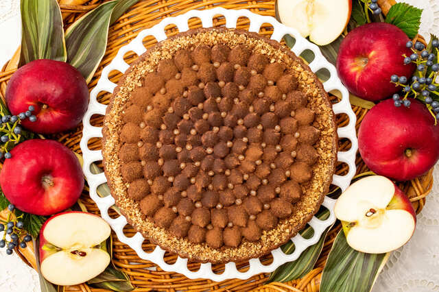 【クルミとリンゴのチョコレートタルト】10月1日～10月31日の販売予定