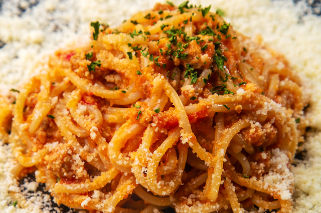 チーズたっぷり濃厚ボロネーゼ