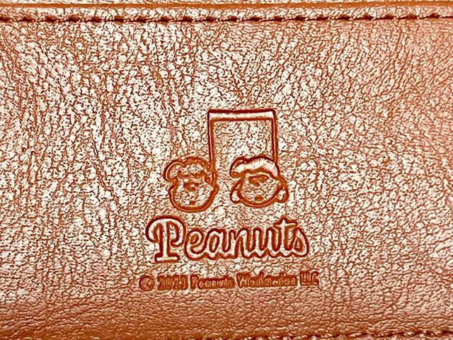 音符になったルーシーとシュローダーがなんともキュート♪