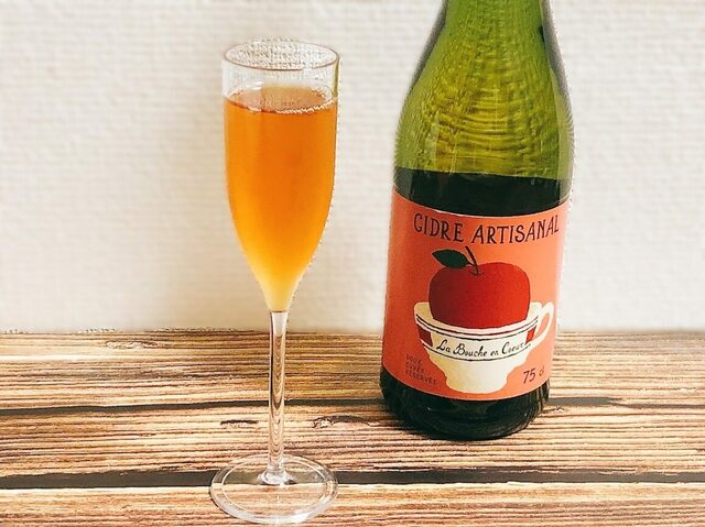 【カルディ りんごバッグ／ラ・ブーシュ・オン・クール　シードル・アルティザン・ドゥー（甘口）】とても口当たりが良く飲みやすいです♪