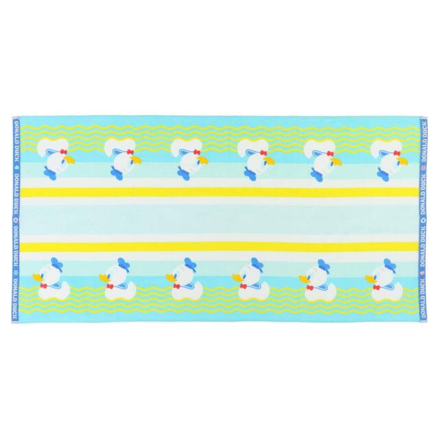 バスタオル 3,300円｜東京ディズニーリゾート「ドナルドダック」関連グッズ｜販売店舗：東京ディズニーランド「ギャグファクトリー/ファイブ・アンド・ダイム」、東京ディズニーシー「エンポーリオ」