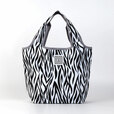 【紀ノ国屋 まとまる保冷バッグS】ゼブラ/もう片面はコーディネートのアクセントになるアニマル柄!