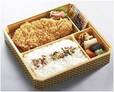 〈とんかつ まい泉〉たっぷりロースかつ弁当