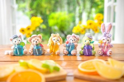 最終お値下げ！東京ディズニーシー　テイスティサマーサプライズ　ぬいぐるみバッジ 6／16発売「ダッフィー＆フレンズのテイスティ・サマー・サプライズ