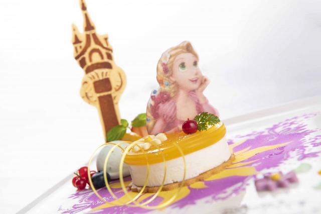 フェイバリットセレクション（フロマージュブランムースとトロピカルフルーツゼリー ライムソルベを添えて）