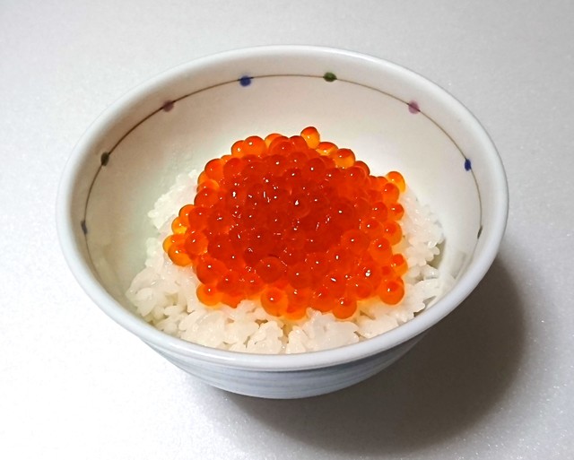 カークランドシグネチャー　いくら醤油漬け　414g　3830円