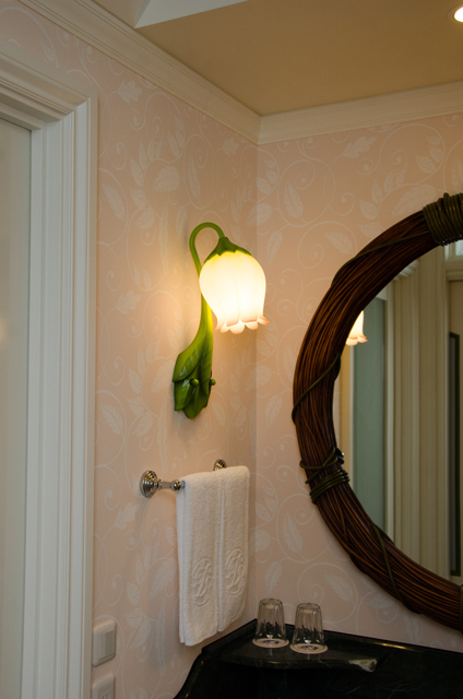 東京ディズニーランドホテル「ディズニーティンカーベルルーム」©Disney