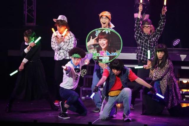 梅棒 11th STAGE 『ラヴ・ミー・ドゥー!!』より　© 飯野高拓[梅棒]